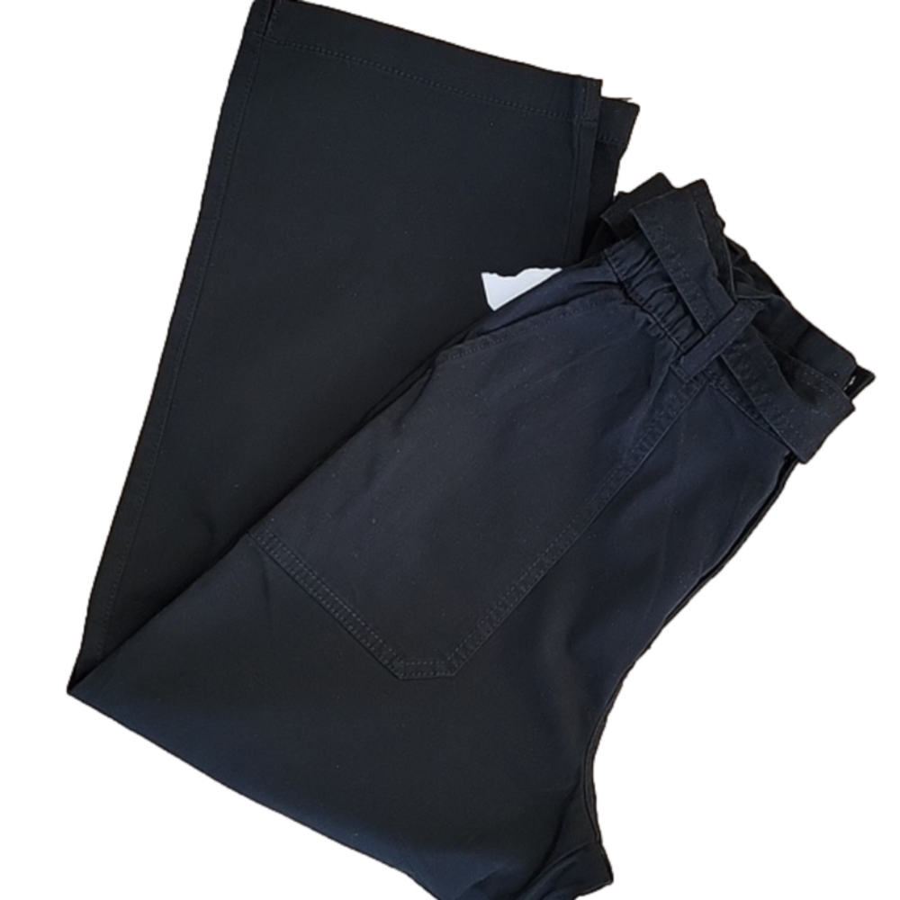 Time and Tru Black Paperbag Elastic Waist Pants Size 8 NWT